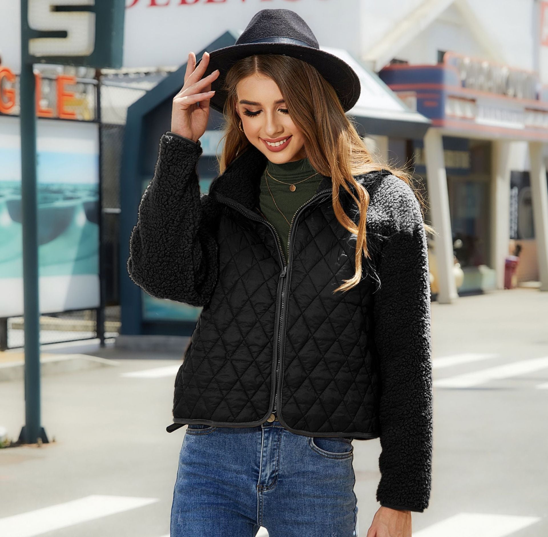 Women's Plush Jacket  Fashion Winter Warm Lamb Lapel Zipper Short Coat Outwear