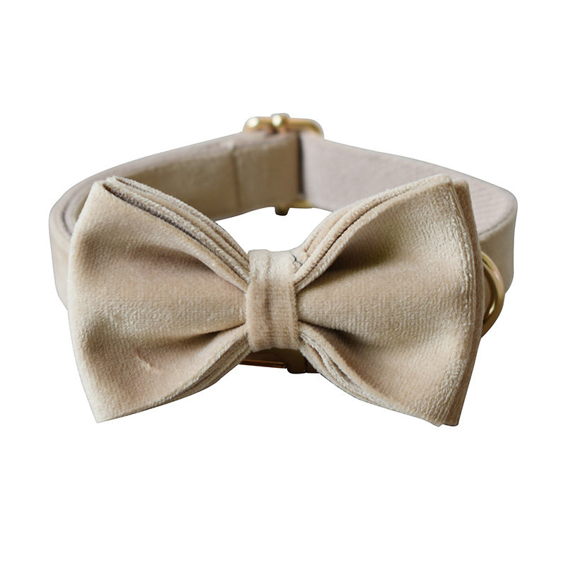 Nude velvet pet collar