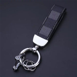 Luxury Genuine Leather Lanyard Keychain Men Women Square Pattern Gunmetal Buckle Car Key Ring Holder Jewelry Gift Chaveiro