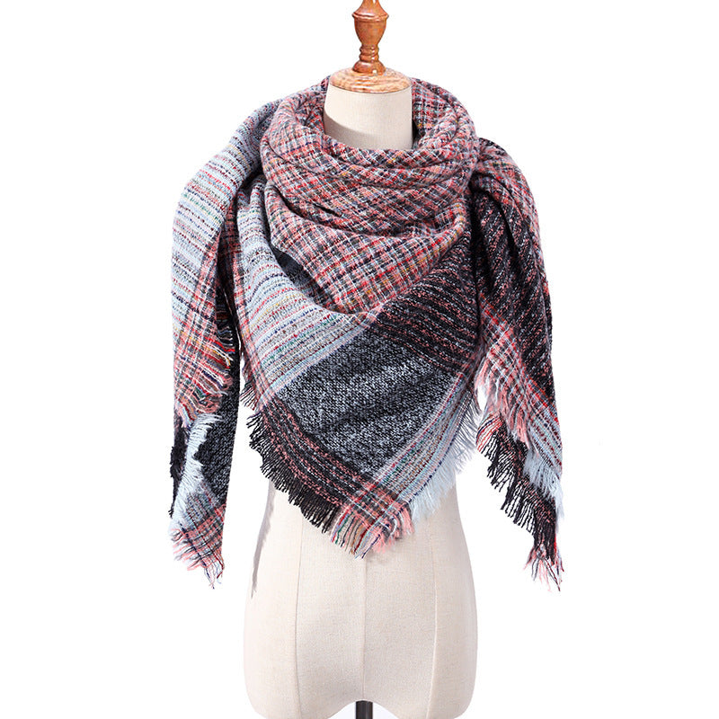 Cashmere triangle scarf