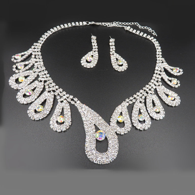 The New All-match Bride Bride Wedding Accessories Wholesale Diamond Suit Set Big Chain Necklace Set Wholesale