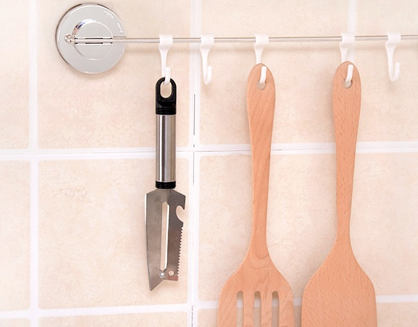 Multifunctional kitchen knife