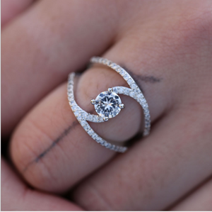 Fashionable Gorgeous Zircon Curved Rings Women's Engagement Wedding Rings