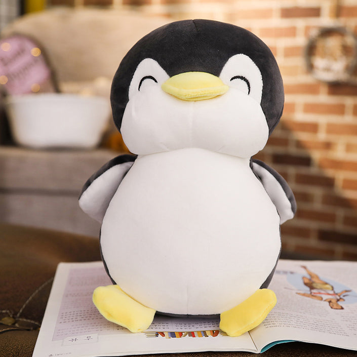 Penguin plush toy