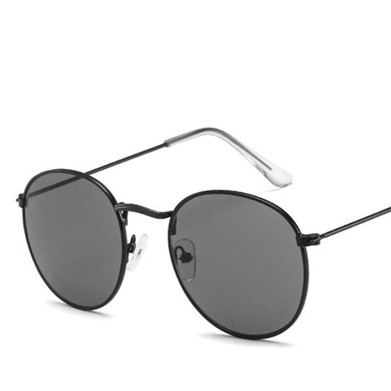 Round Frame Fashionable White Jingting Sunglasses