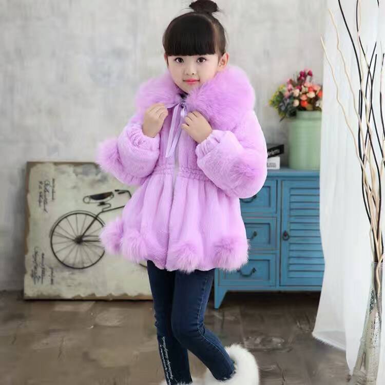 Faux Fur Coat With Thick Fur Collar