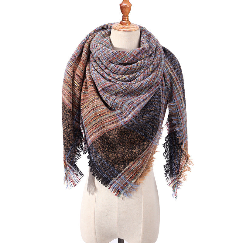 Cashmere triangle scarf