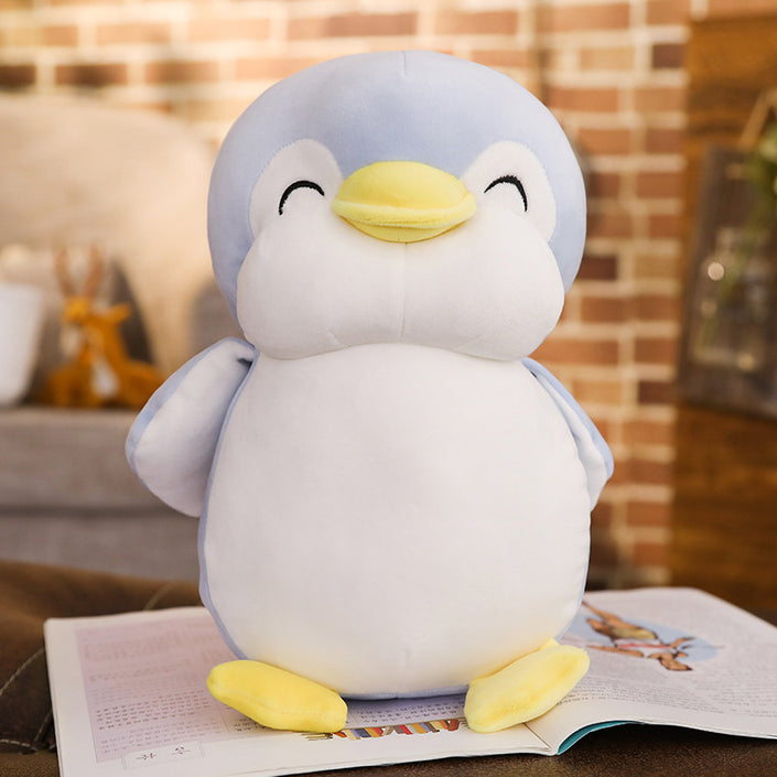 Penguin plush toy