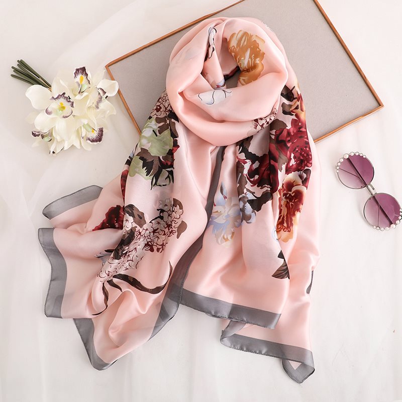 Elegant And Atmospheric Scarf For Women, Fashion Imitation Silk Air Conditioning Shawl