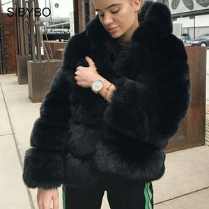 Women's Fur Coat Is Popular In Europe And America