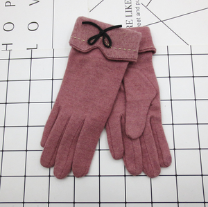 Yauvana Elegance Winter Gloves