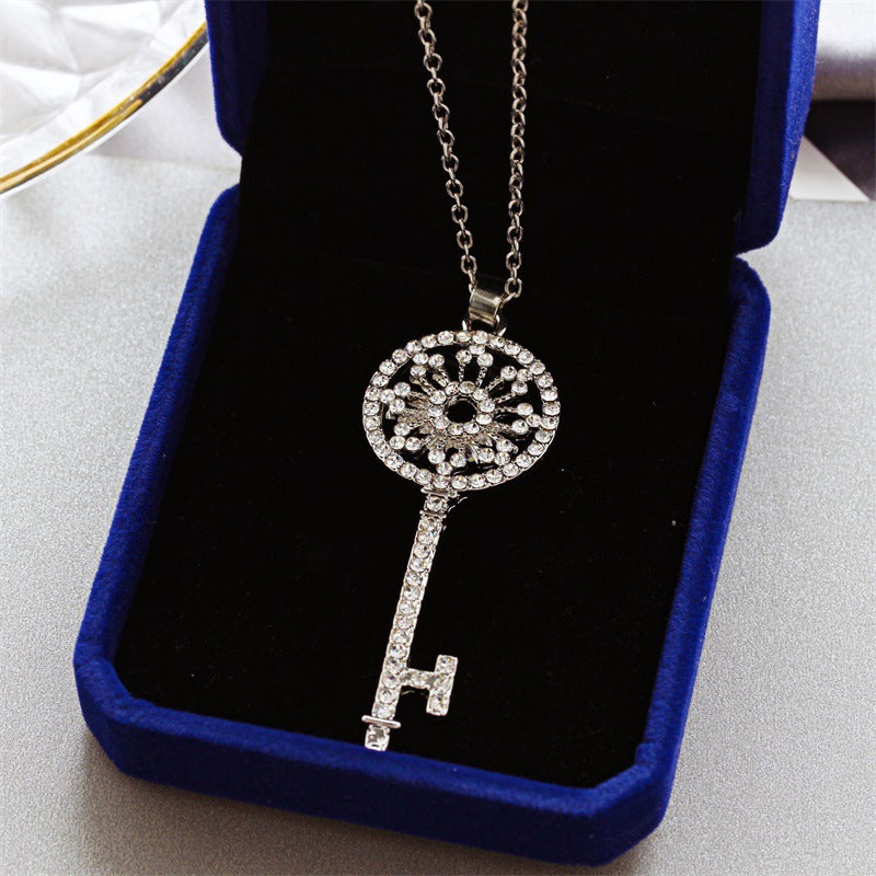 Diamond Garland Key Necklace For Women Reel Chain