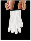 Protective woolen gloves