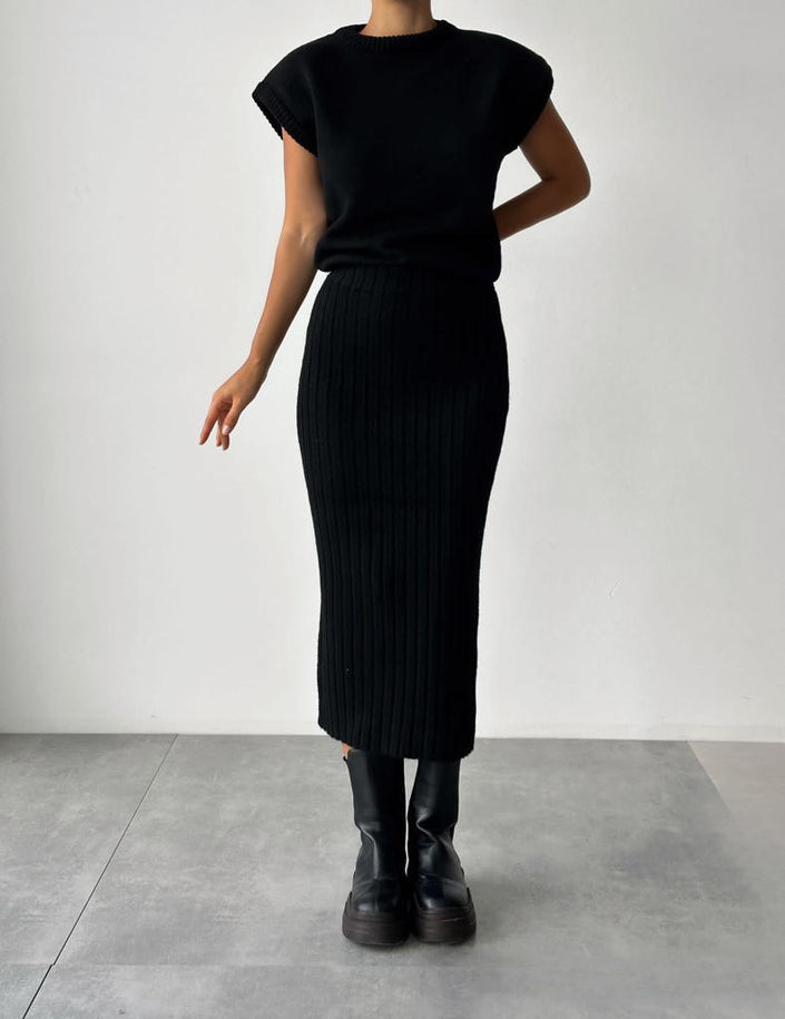 Sweater Suit Women's Sleeveless Pullover Coat Skirt