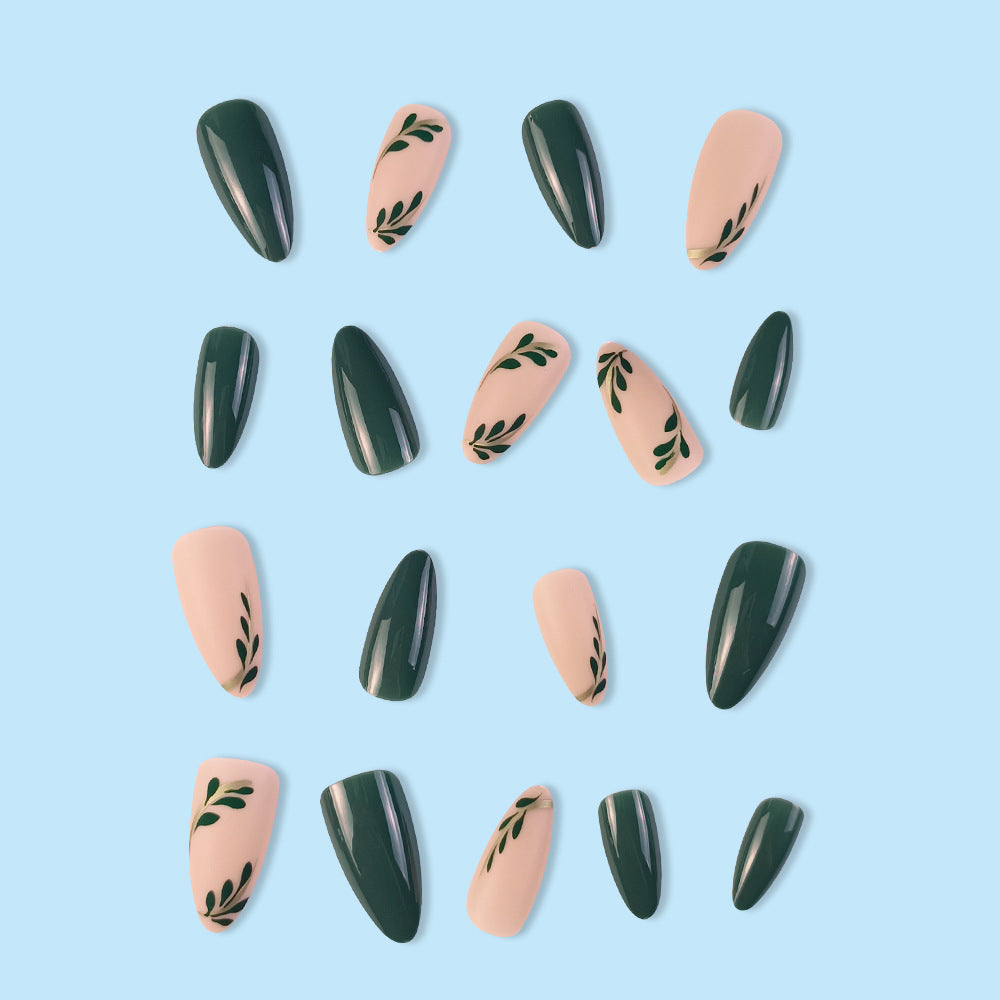 Simple Cool Green Leaf Removable Fake Nail Patch