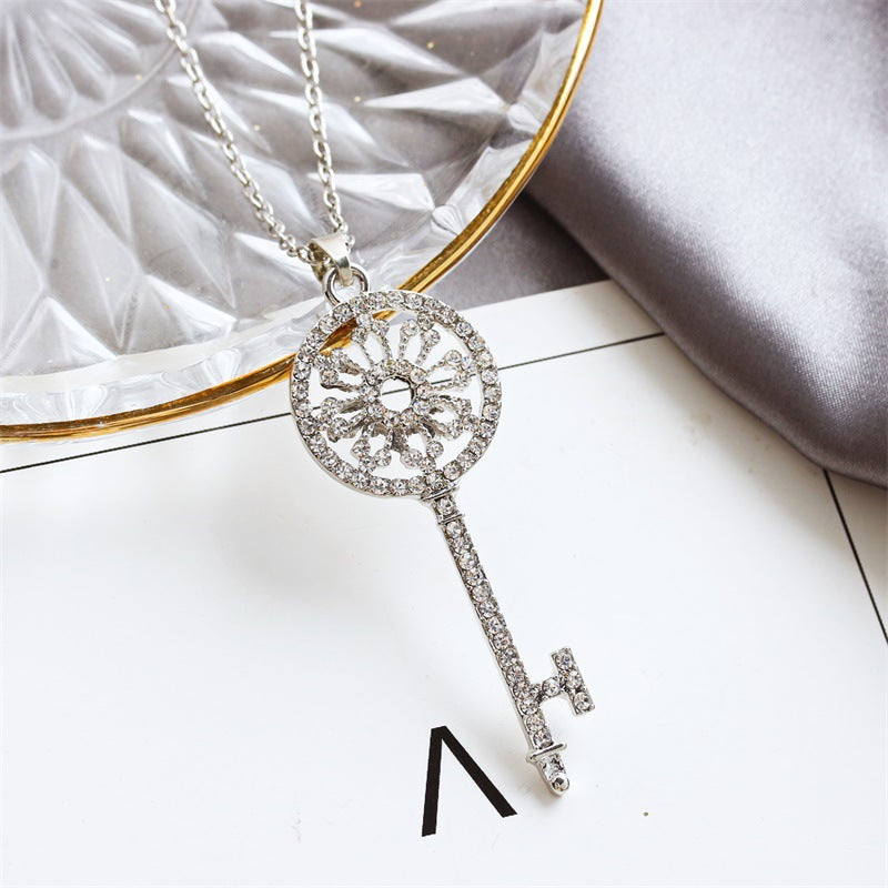 Diamond Garland Key Necklace For Women Reel Chain