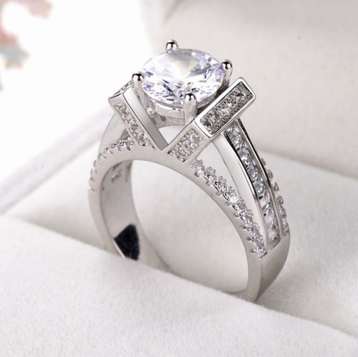 Cross-border exclusive jewelry for men and women fashion jewelry Wish zircon ring female trend couple diamond wedding