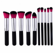 10 makeup brushes