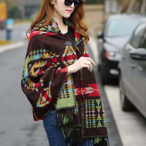 Europe and the United States autumn and winter new retro national wind hooded cape shawl bohemian tourism horn buckle shawl