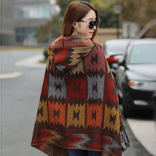 Europe and the United States autumn and winter new retro national wind hooded cape shawl bohemian tourism horn buckle shawl