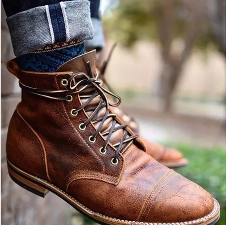 Retro thin belt buckle thick heel men's short boots